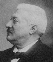 Ernest Monis,	(1849 - 1929), le Garde des Sceaux qui connut la plus grande longévité sous la Troisième République.